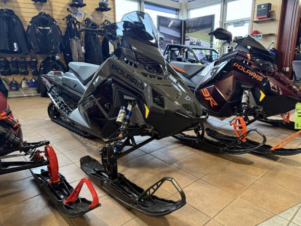 Polaris Indy VR1 - Image 8